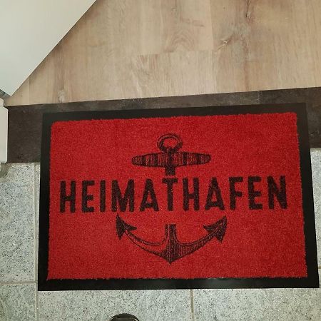 Heimathafen Apartment Neufolstenhausen ภายนอก รูปภาพ
