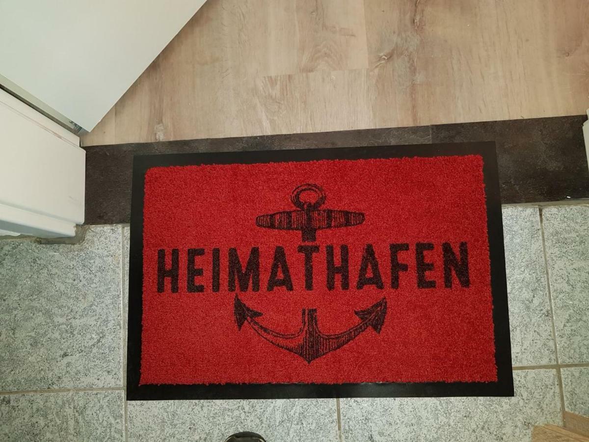 Heimathafen Apartment Neufolstenhausen ภายนอก รูปภาพ